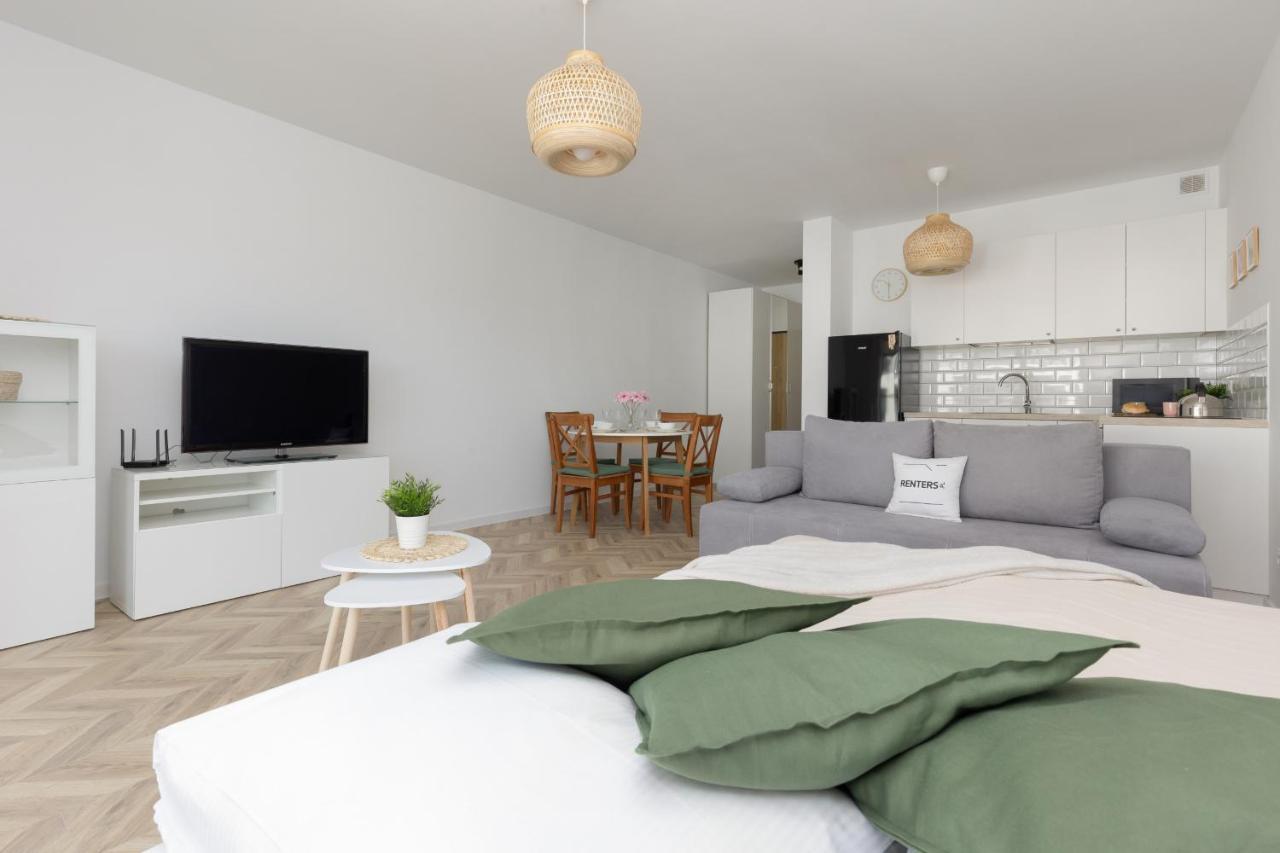 Ursus Sunny Studio For 4 Guests With Parking & Balcony By Noclegi Renters Varsó Kültér fotó
