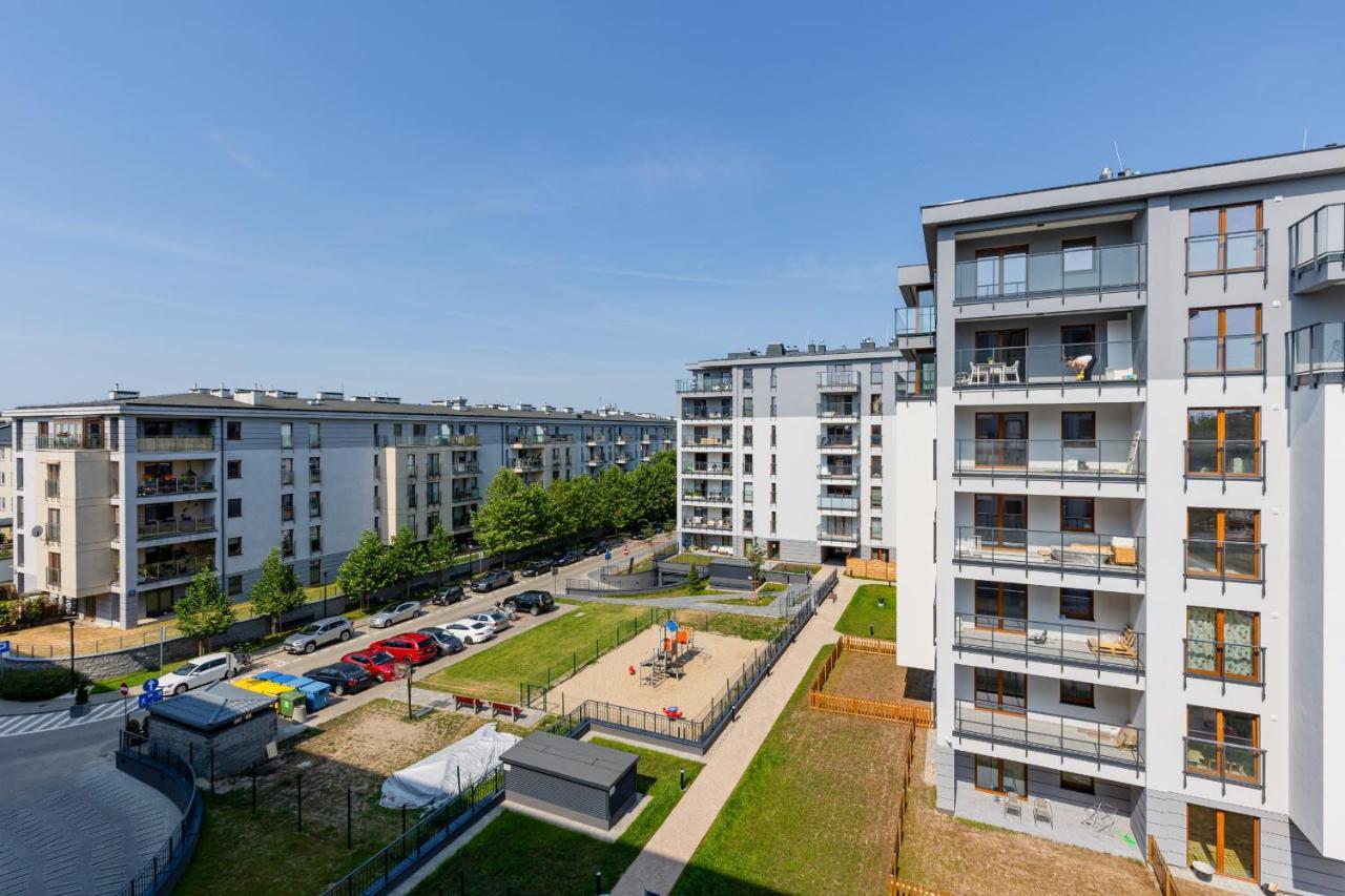 Ursus Sunny Studio For 4 Guests With Parking & Balcony By Noclegi Renters Varsó Kültér fotó